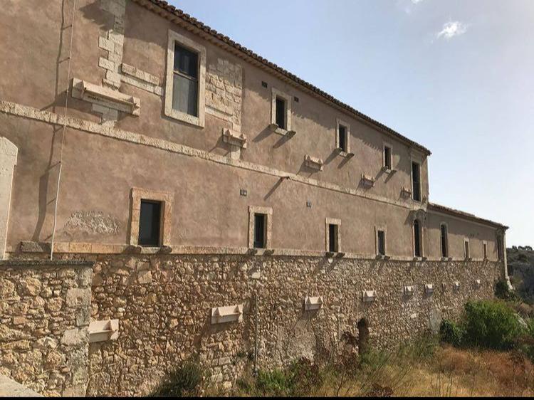 Gasthaus Eremo Madonna Delle Grazie Avola Exterior foto